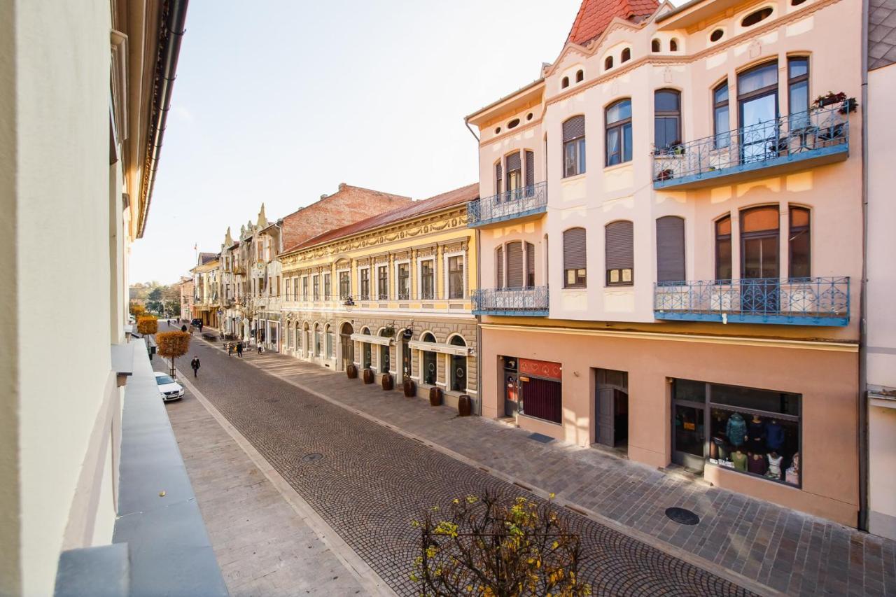 Eat IT cozy downtown apartments Oradea Zewnętrze zdjęcie